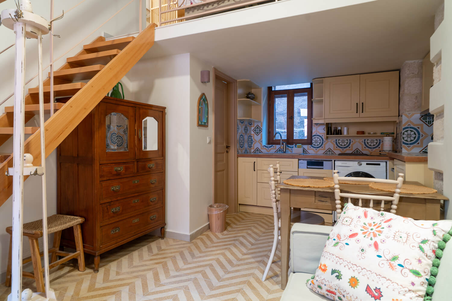 Διαμέρισμα με Loft Ενός Υπνοδωματίου